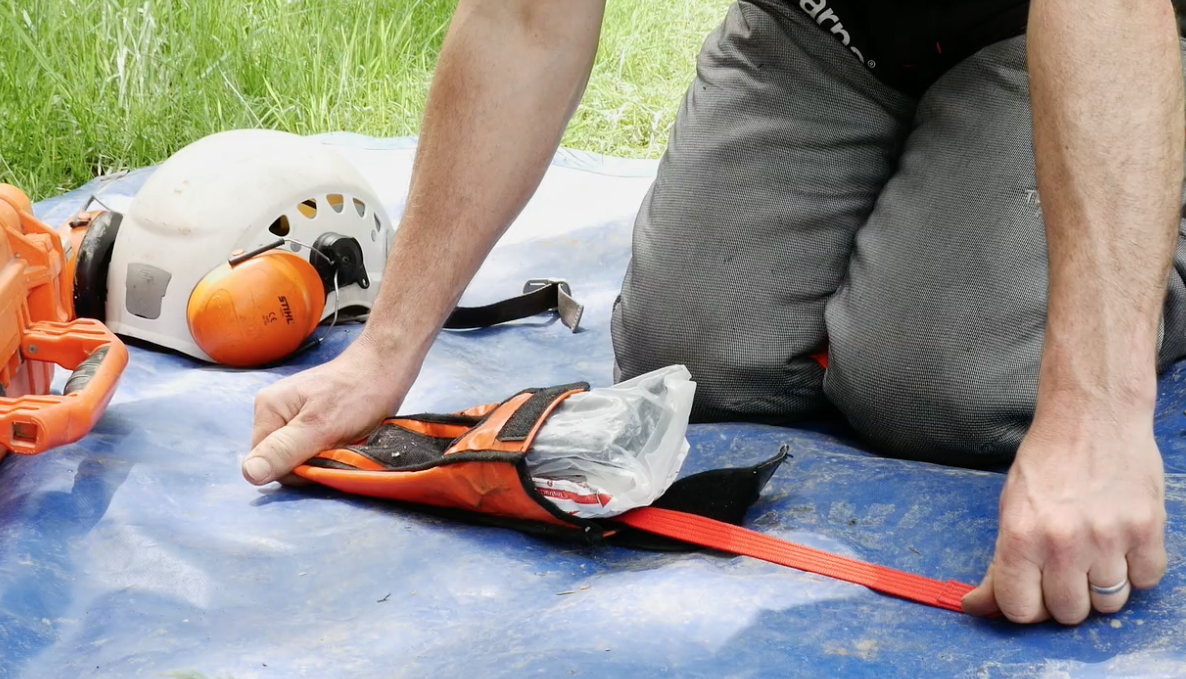 Climbing First Aid Kit The Essentials Scott Fraser Training